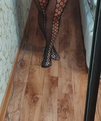 Я живу в Москве и предлагаю широкий спектр услуг: классический секс, оральный секс, анальный секс, эротический массаж и многое другое. У меня есть фото и отзывы, которые подтверждают мою красоту и профессионализм. Я твоя фантазия, готовая воплотиться в реальность. Жду тебя для приятной встречи. 💋💦 4828, 43 года